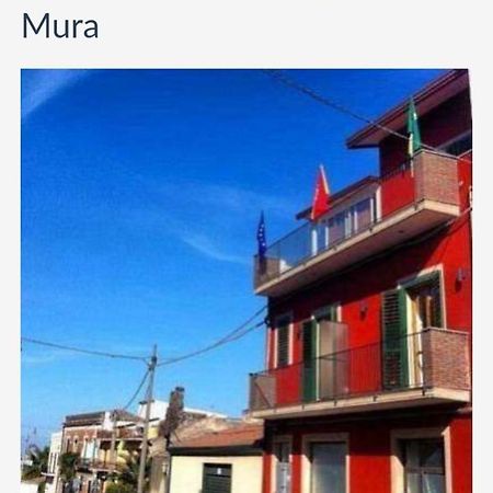 Bed & Breakfast Dietro Le Mura Aci Castello Exterior foto