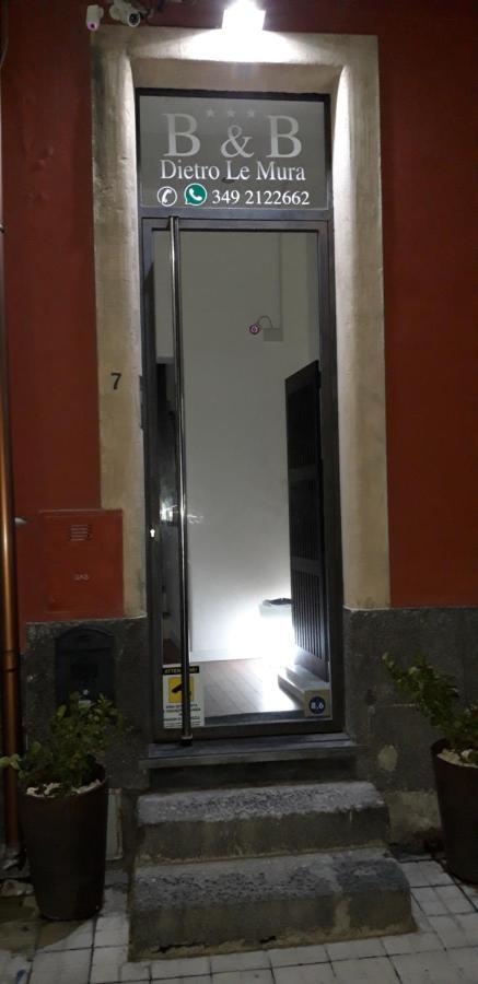 Bed & Breakfast Dietro Le Mura Aci Castello Exterior foto
